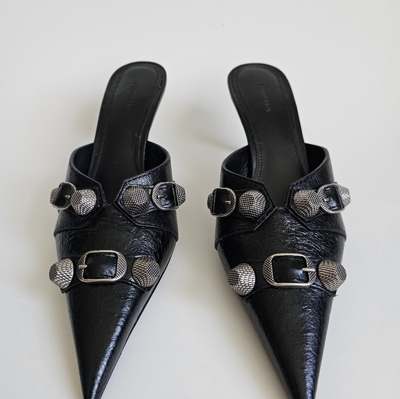 Unisex Gucci Ring & Balenciaga Mules Bundle - Picture 10 of 14